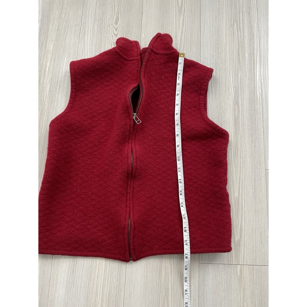 Woolrich Women's Red Full Zip Vest Size Large Shrunken Textured 100% Wool - Picture 6 of 6